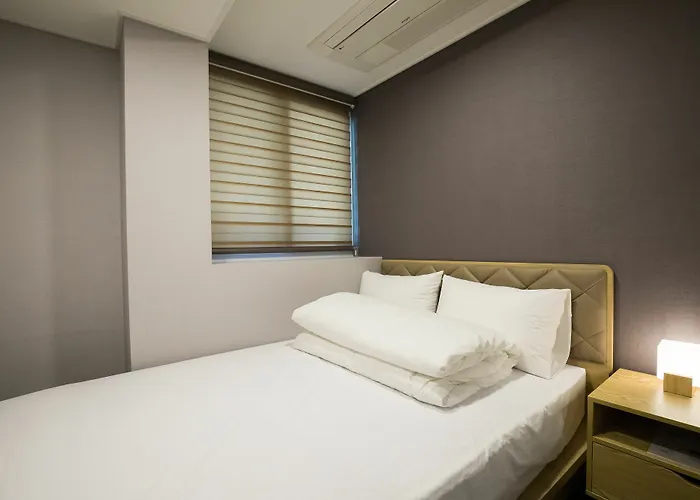 Gasthuis Blue Mountain Myeong-dong 3*